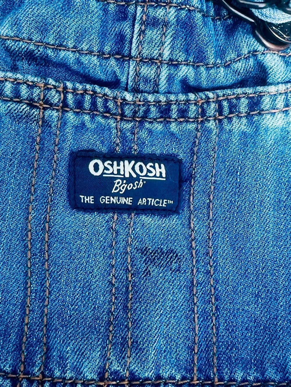 •OshKosh 3T Train Print Denim Overalls! EUC!